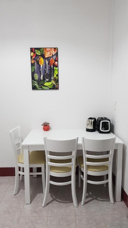 Chic Studio Homestay Hue Esterno foto